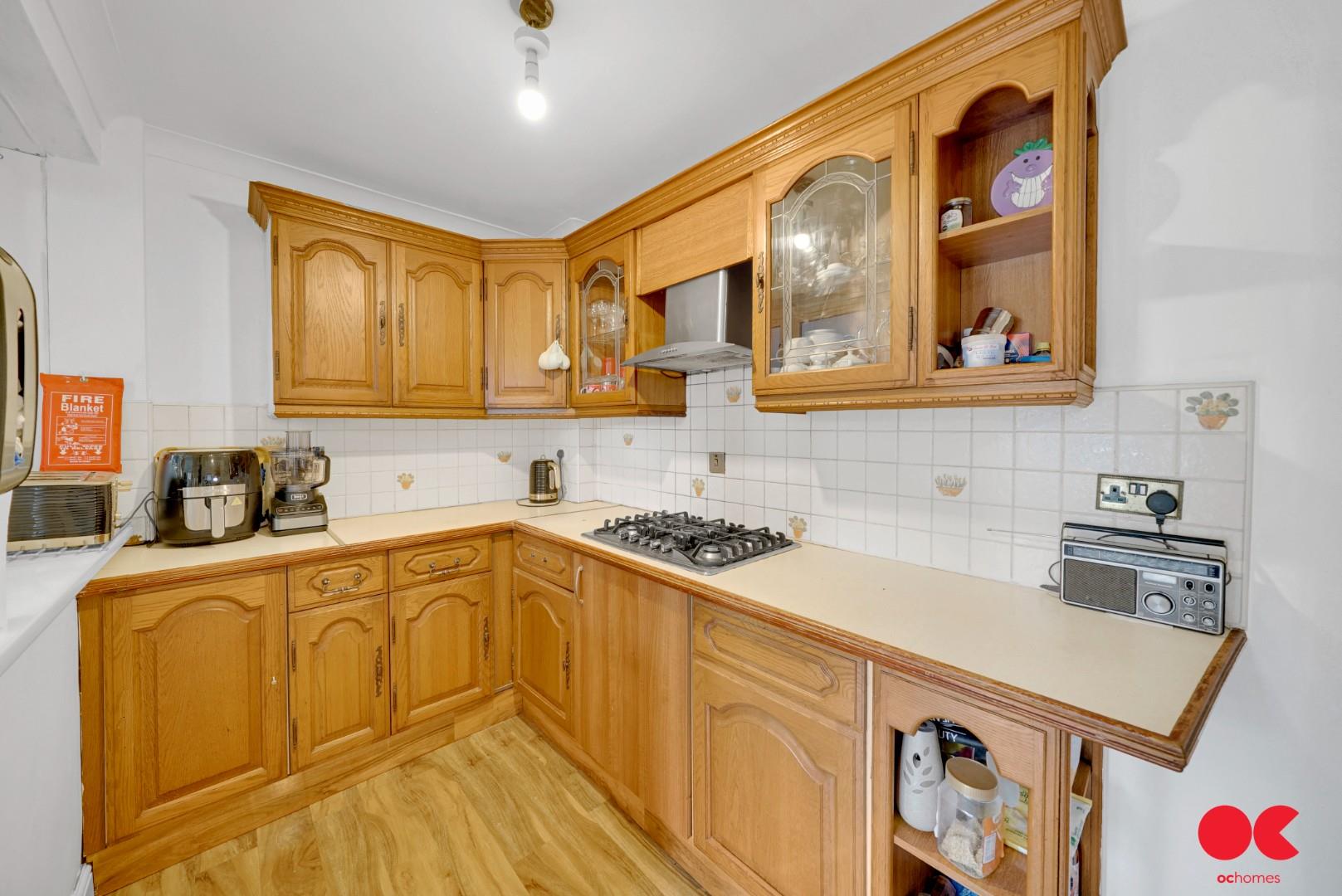 3 bed semi-detached house for sale in Homestead Road, Dagenham  - Property Image 6