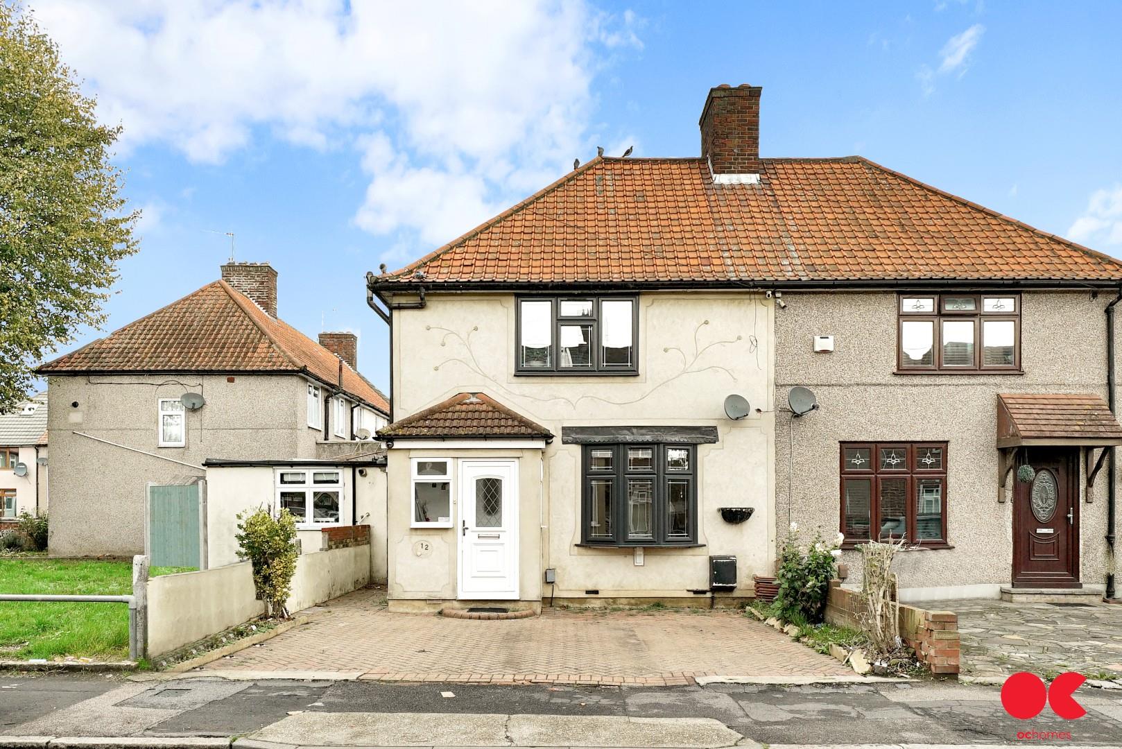 3 bed semi-detached house for sale in Homestead Road, Dagenham  - Property Image 1