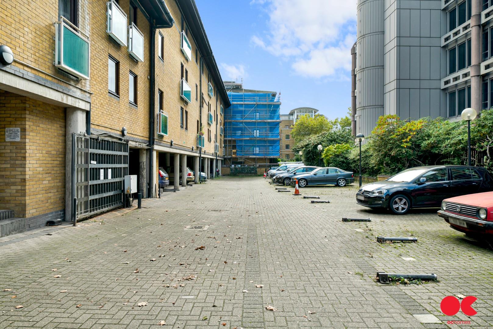 2 bed flat for sale in Cartwright Street, Tower Hill  - Property Image 8