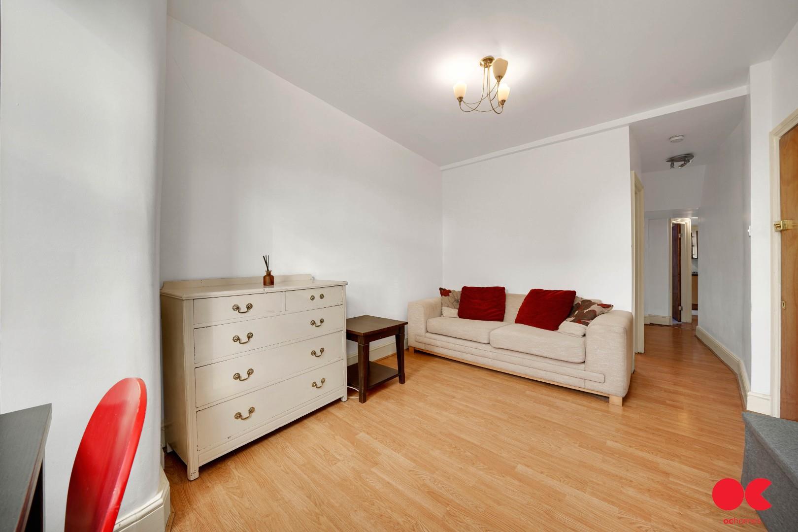 1 bed flat for sale in Calderon Road, Leytonstone  - Property Image 8