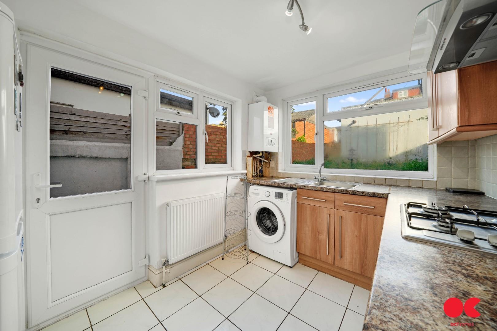 1 bed flat for sale in Calderon Road, Leytonstone  - Property Image 9