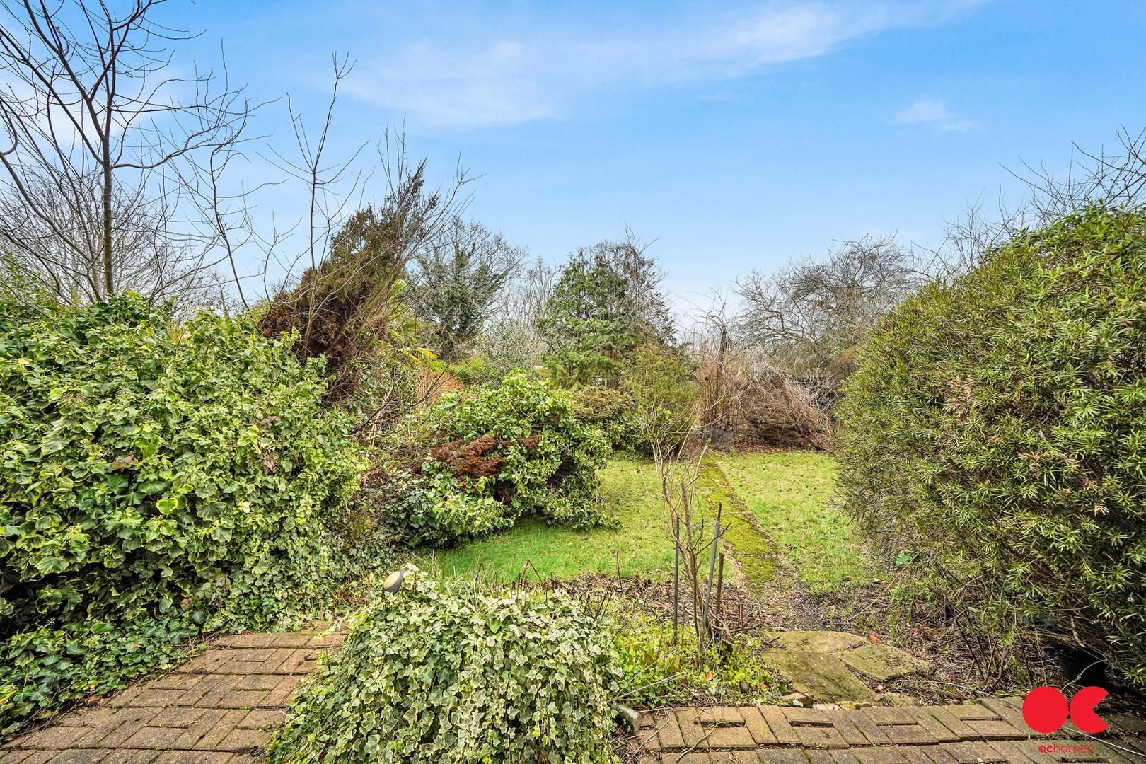 3 bed end of terrace house for sale in Laburnum Avenue, Hornchurch  - Property Image 2