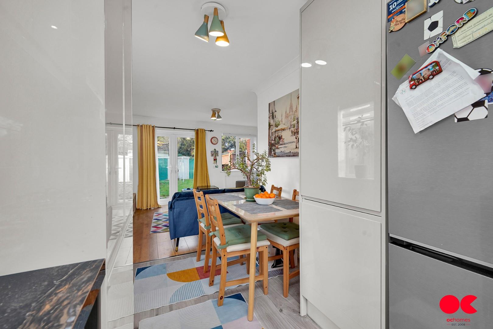 3 bed end of terrace house for sale in Fryerns Terrace, Basildon  - Property Image 15