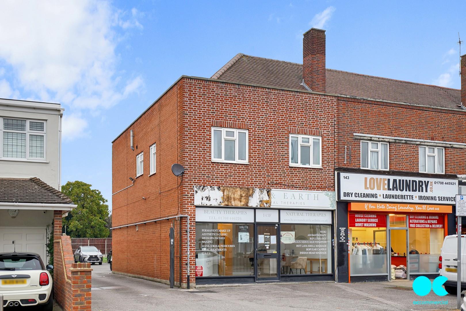 Commercial property to rent in Heath Park Road, Romford  - Property Image 1