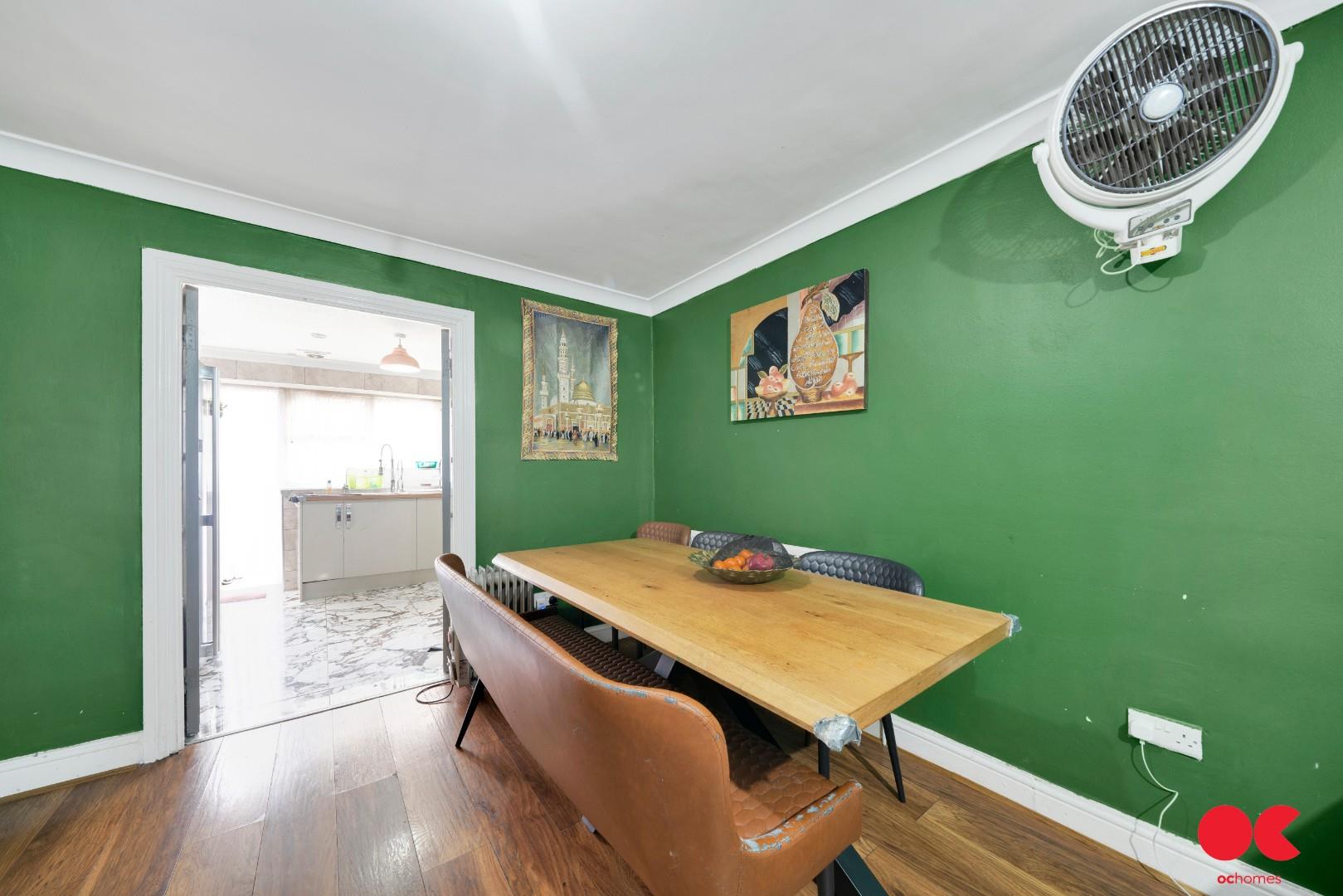 3 bed terraced house for sale in Kempton Road, East Ham  - Property Image 19