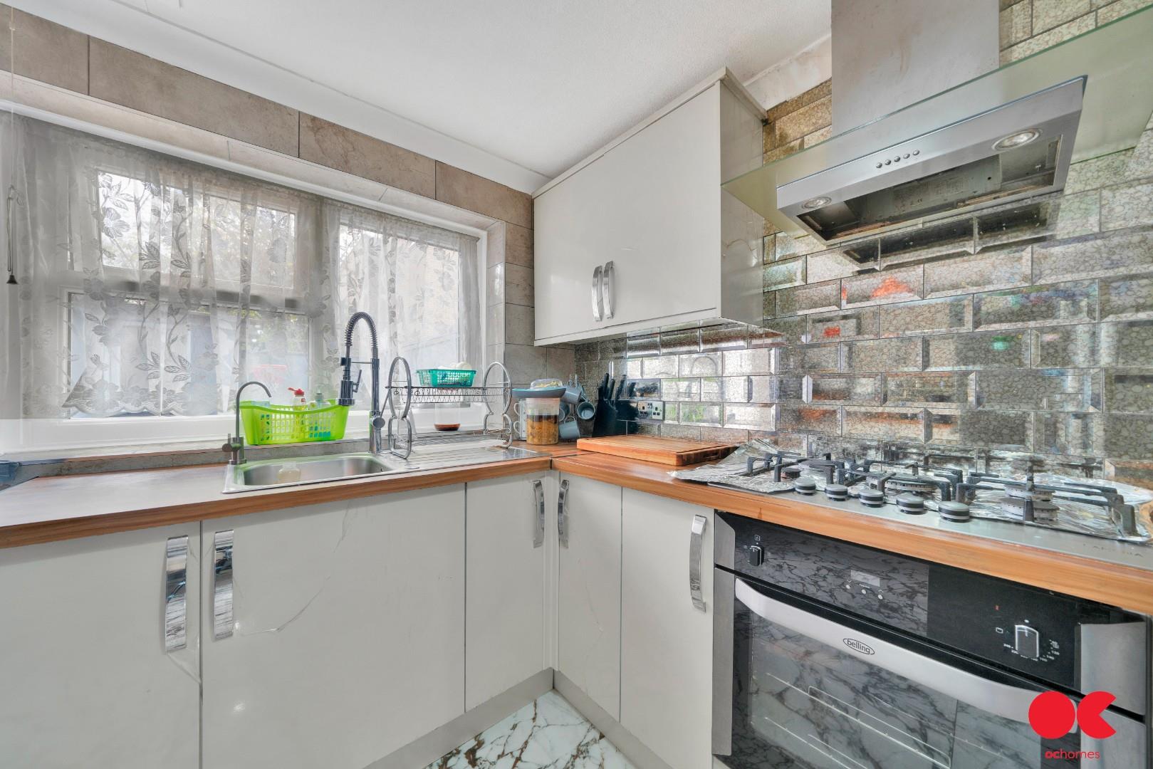 3 bed terraced house for sale in Kempton Road, East Ham  - Property Image 15