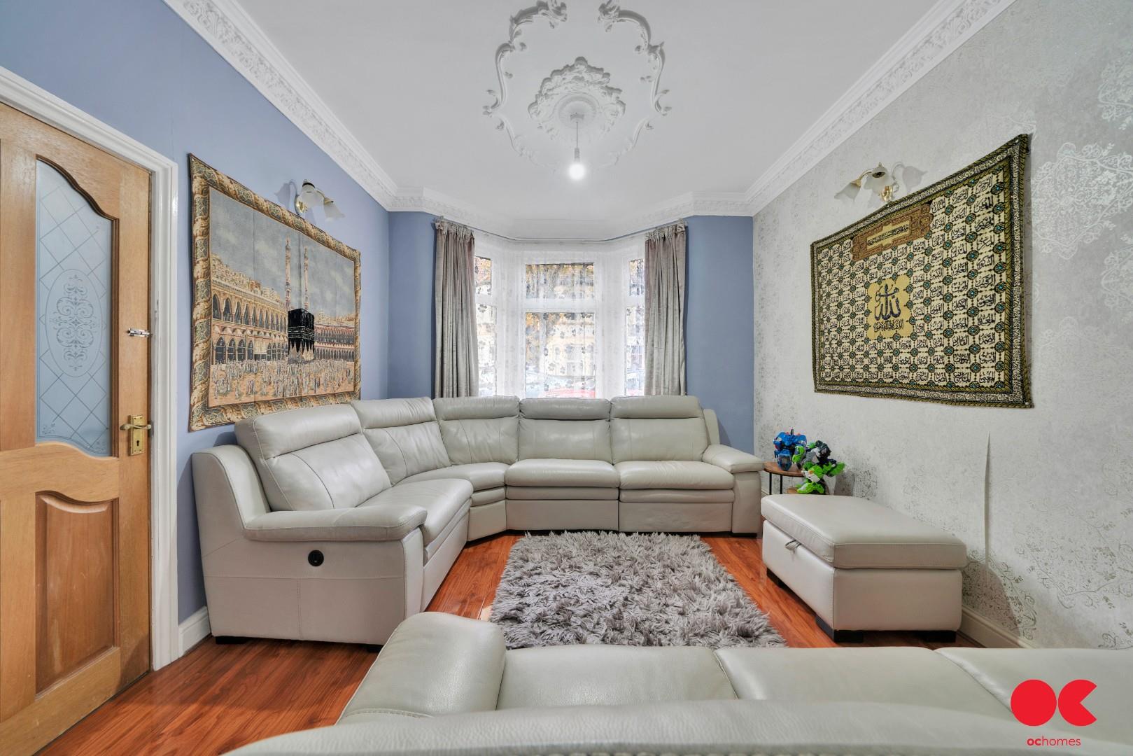 3 bed terraced house for sale in Kempton Road, East Ham  - Property Image 7