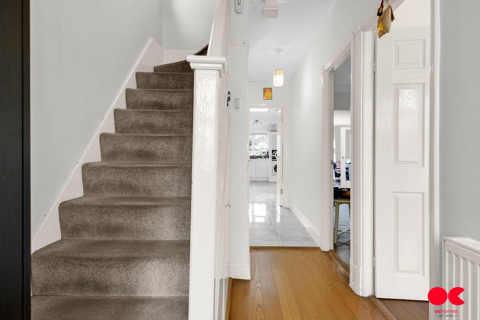 3 bed semi-detached house to rent in Montrose Avenue, Gidea Park, Essex  - Property Image 24
