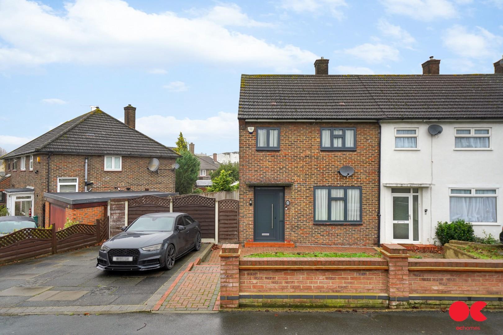 2 bed end of terrace house for sale in Faringdon Avenue, Romford  - Property Image 17