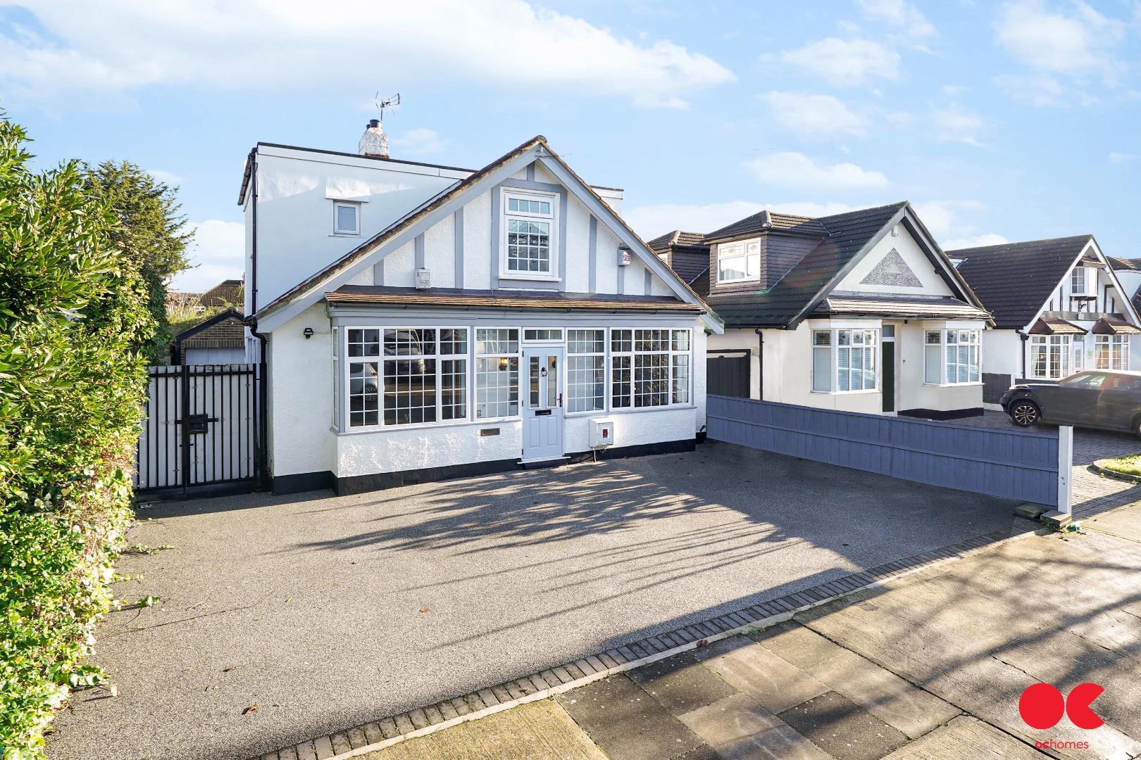 5 bed detached bungalow for sale in Haynes Road, Hornchurch  - Property Image 1