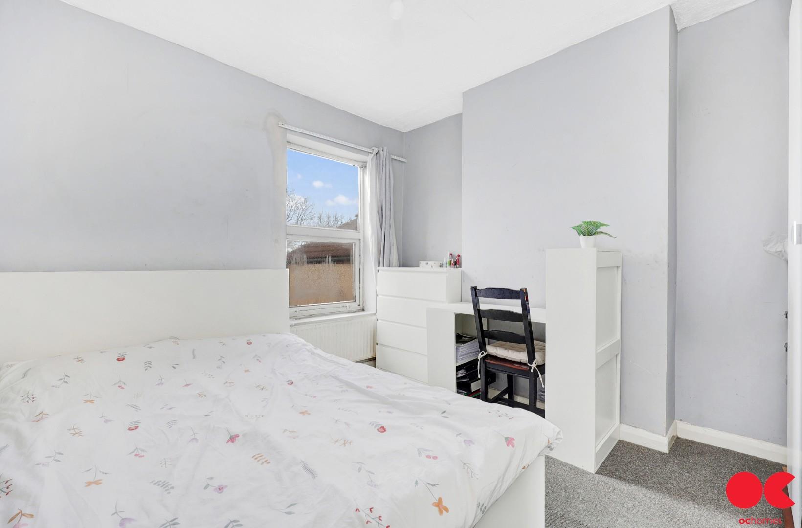 2 bed flat for sale in Hughenden Terrace, Leyton  - Property Image 14