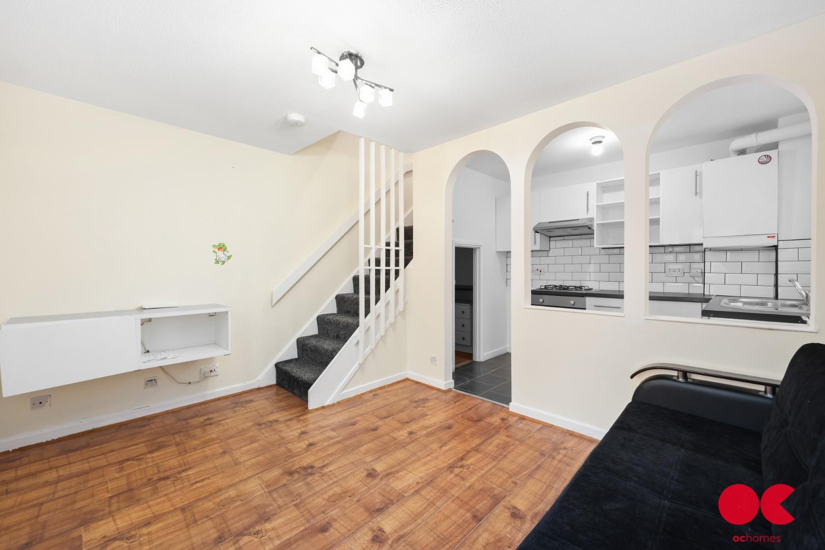 1 bed terraced house to rent in Wiseman Road, London  - Property Image 1