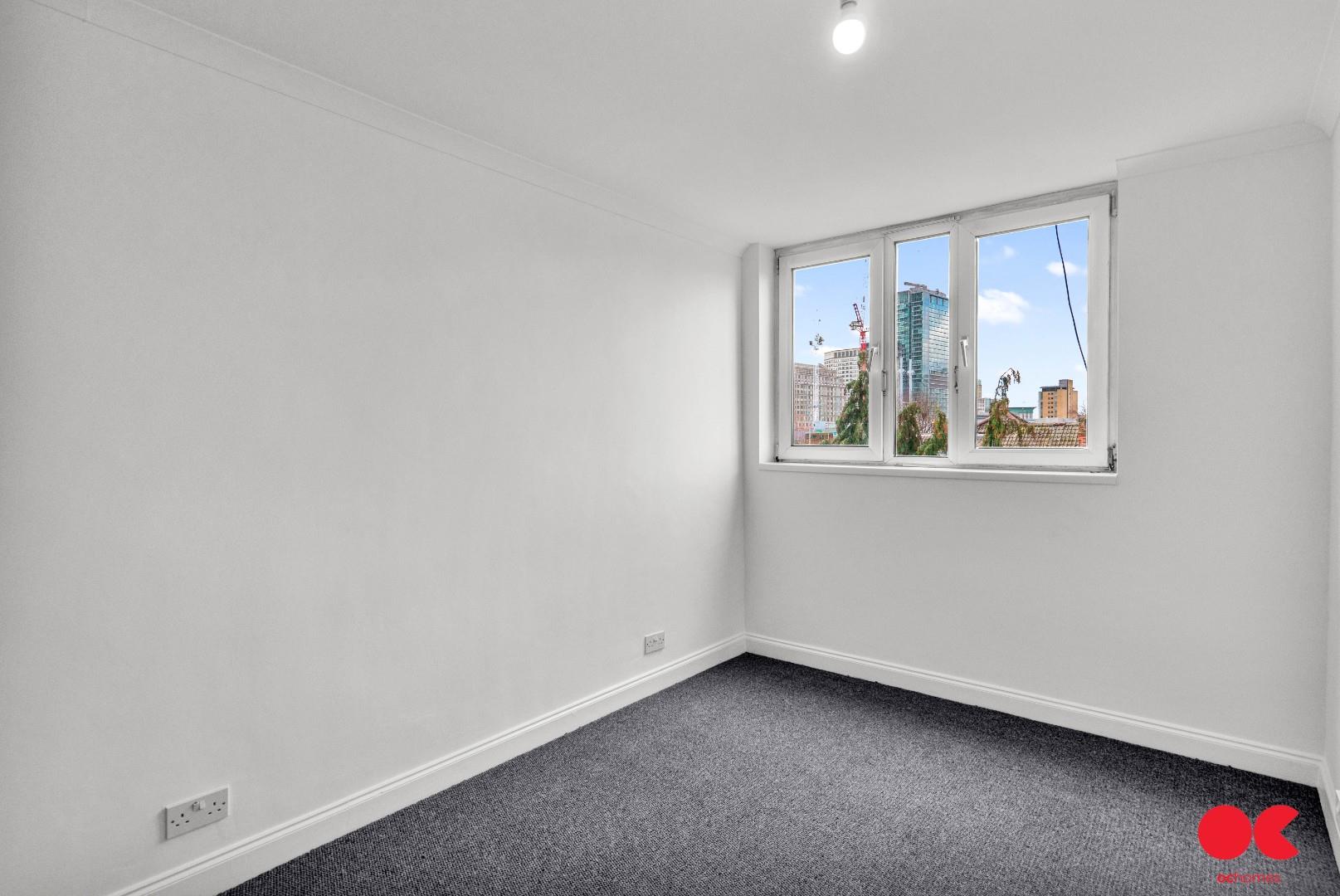 3 bed maisonette to rent in Poplar High Street, Poplar  - Property Image 3