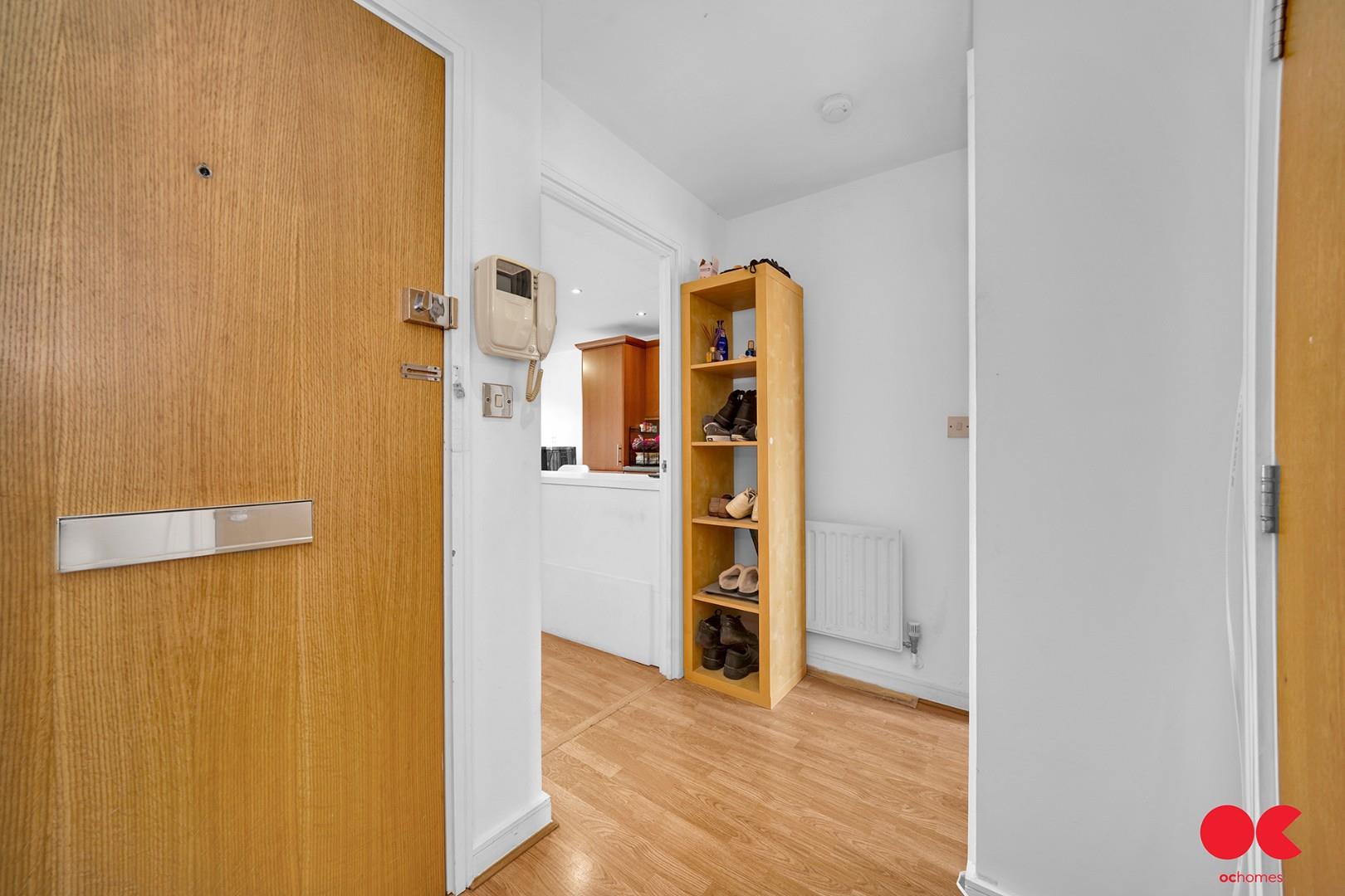 2 bed flat for sale in Malt House Place, Romford  - Property Image 12