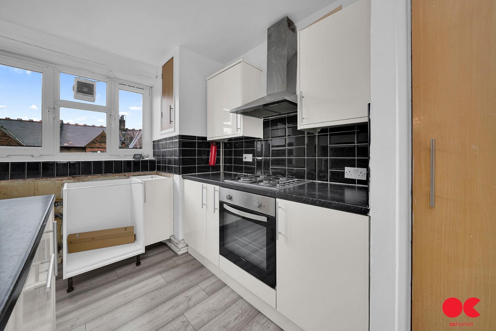 2 bed maisonette to rent in Milton Grove, London  - Property Image 5