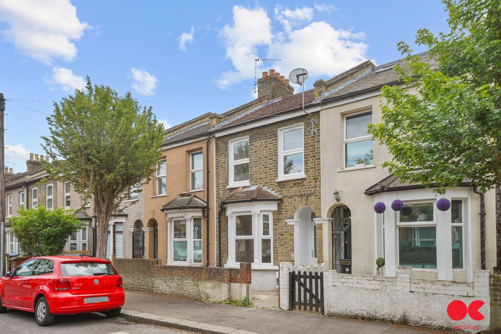 2 bed terraced house to rent in Stewart Road, Leyton  - Property Image 15