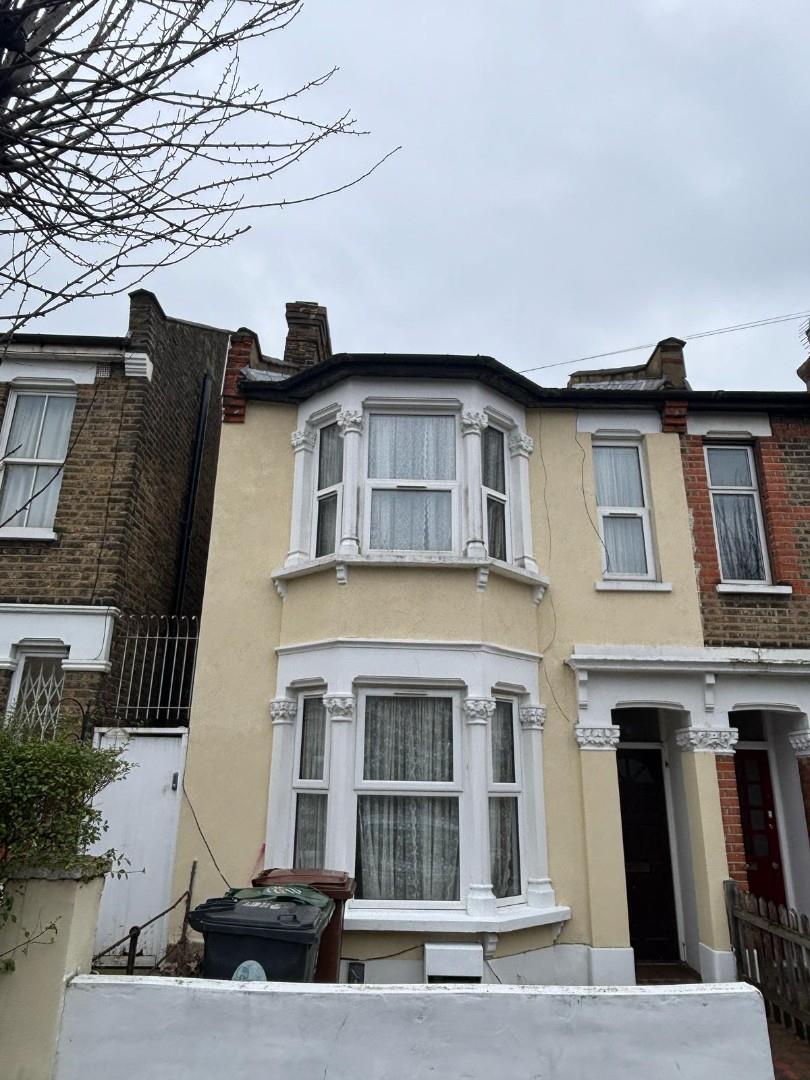 3 bed terraced house to rent in Morley Road, Leyton  - Property Image 16