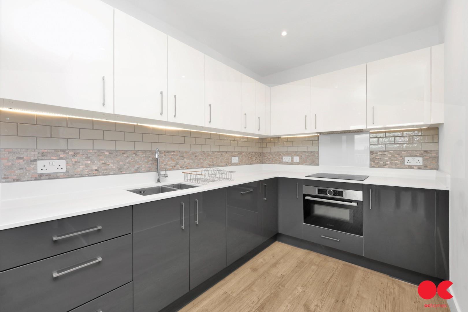 1 bed flat for sale in Beck Square, Leyton  - Property Image 2