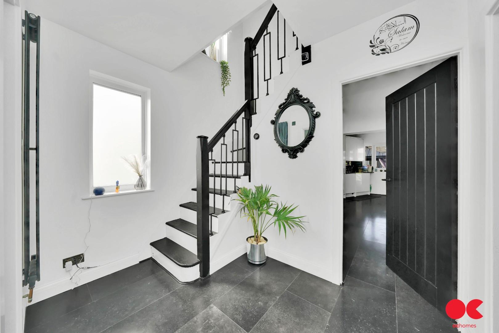 3 bed semi-detached house for sale in South End Road, Hornchurch - Property Image 1