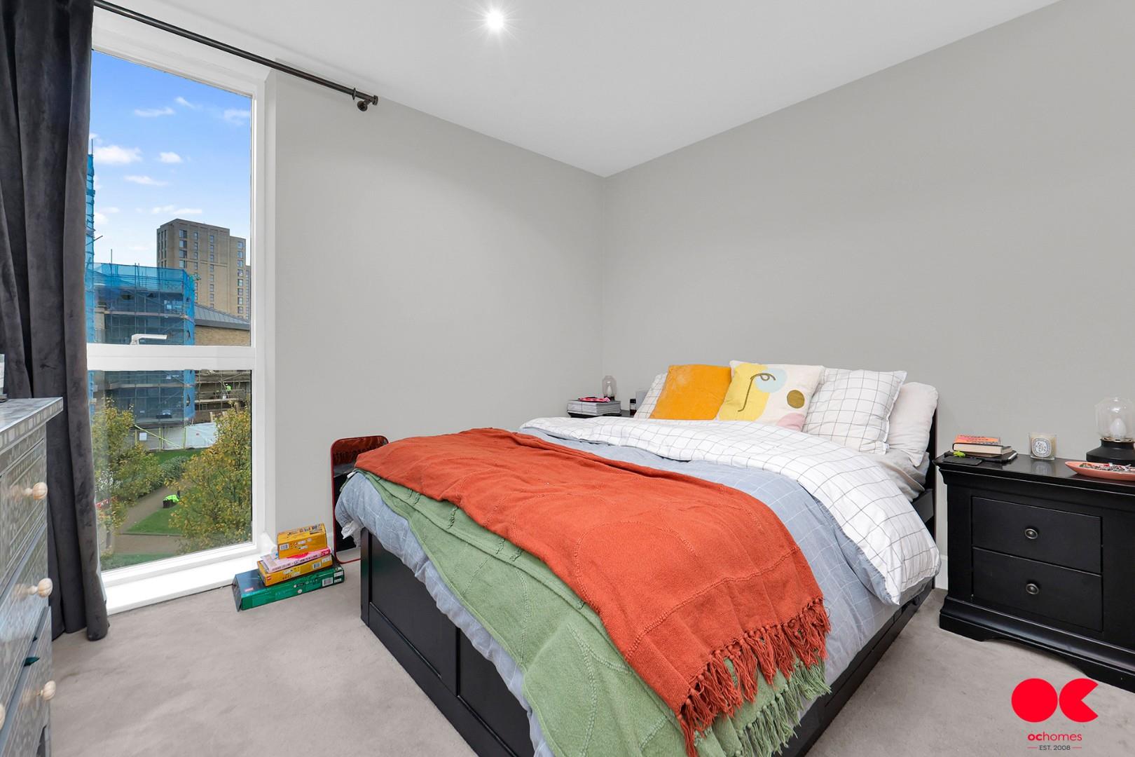 3 bed flat for sale in Ruckholt Road, Leyton  - Property Image 5