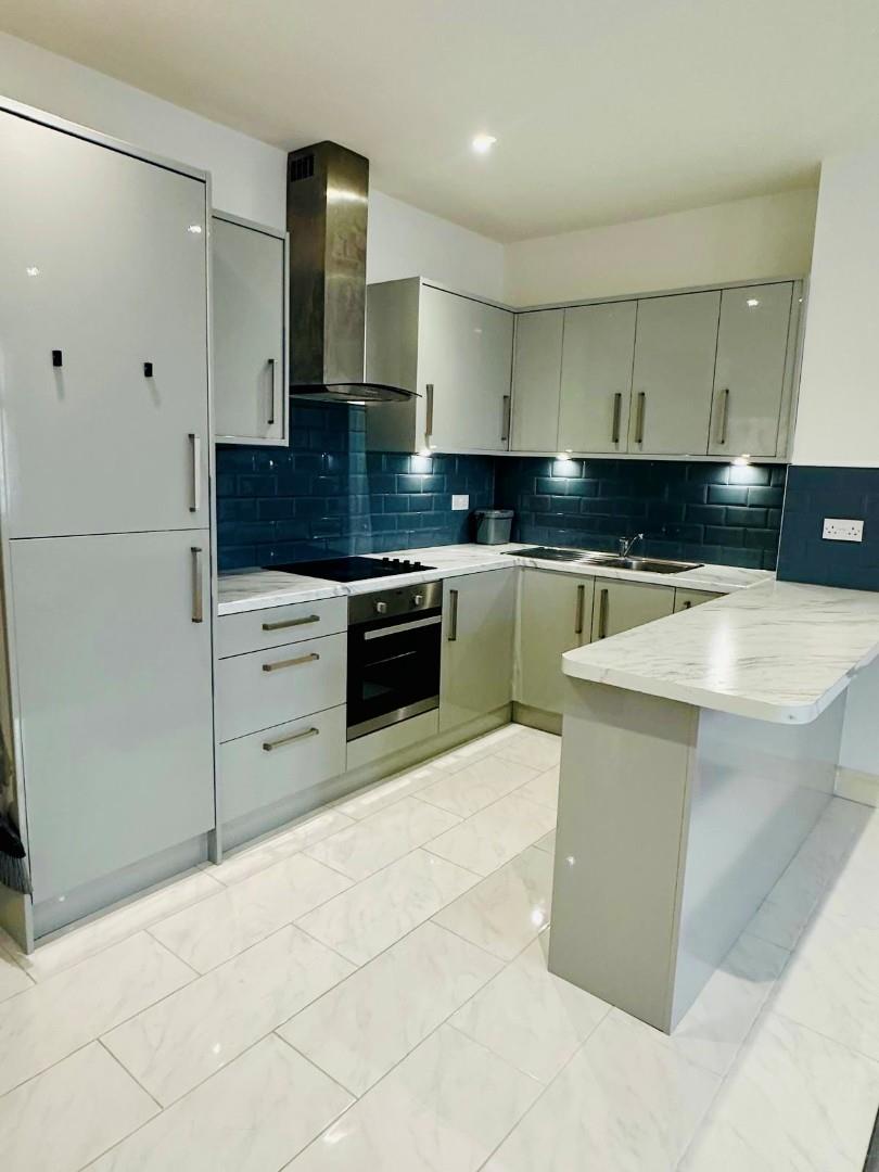 3 bed flat to rent in Cecil Road, London  - Property Image 4