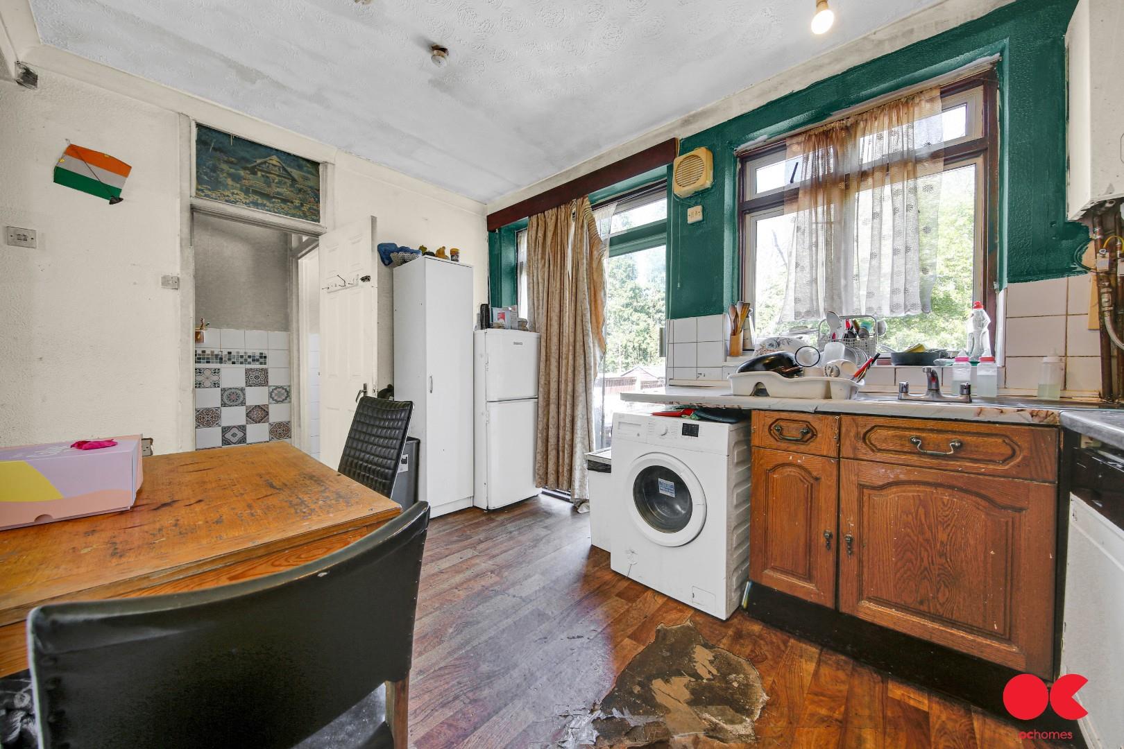 3 bed terraced house for sale in Peterborough Road, Leyton  - Property Image 11