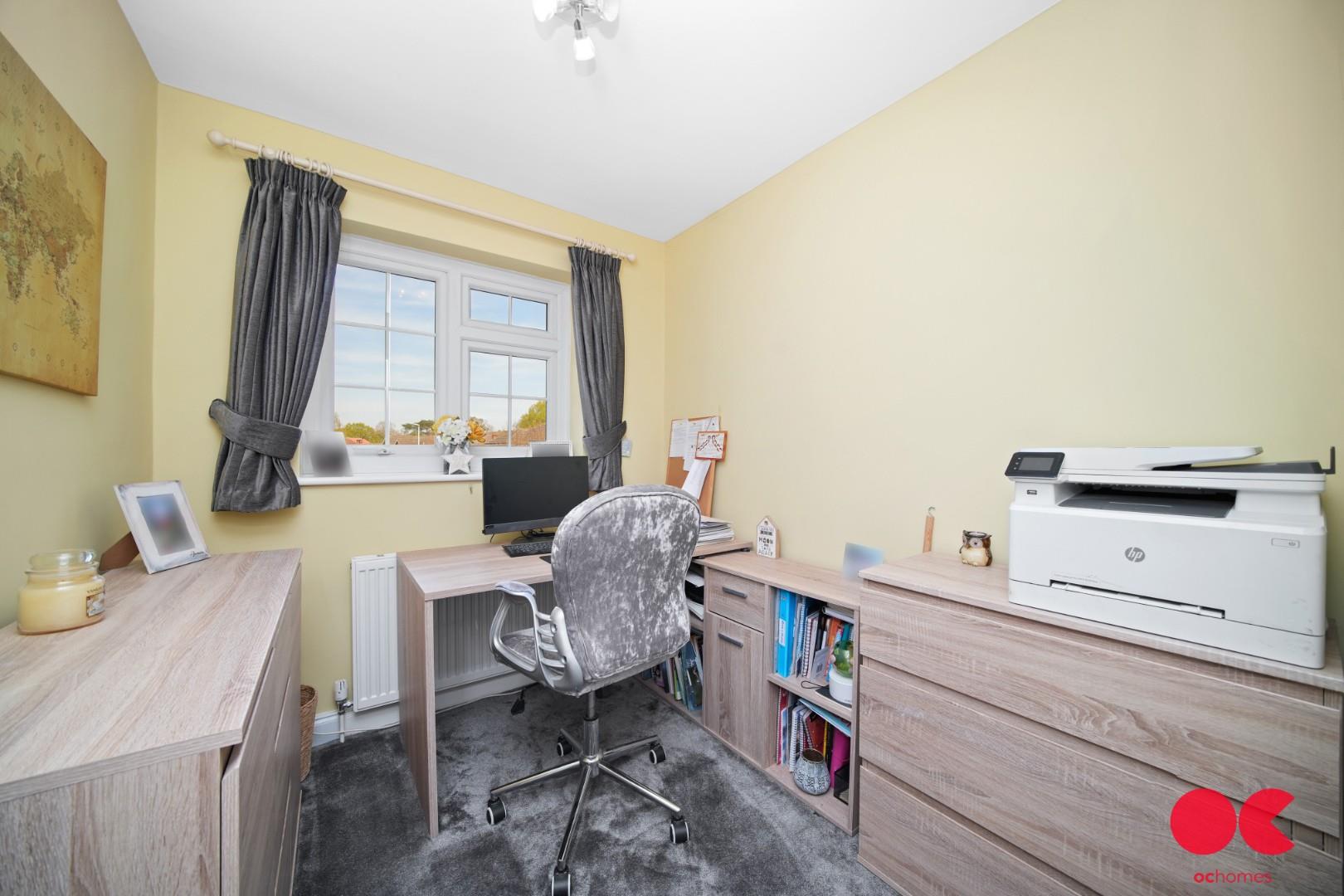5 bed detached house for sale in Herbert Road, Hornchurch  - Property Image 38