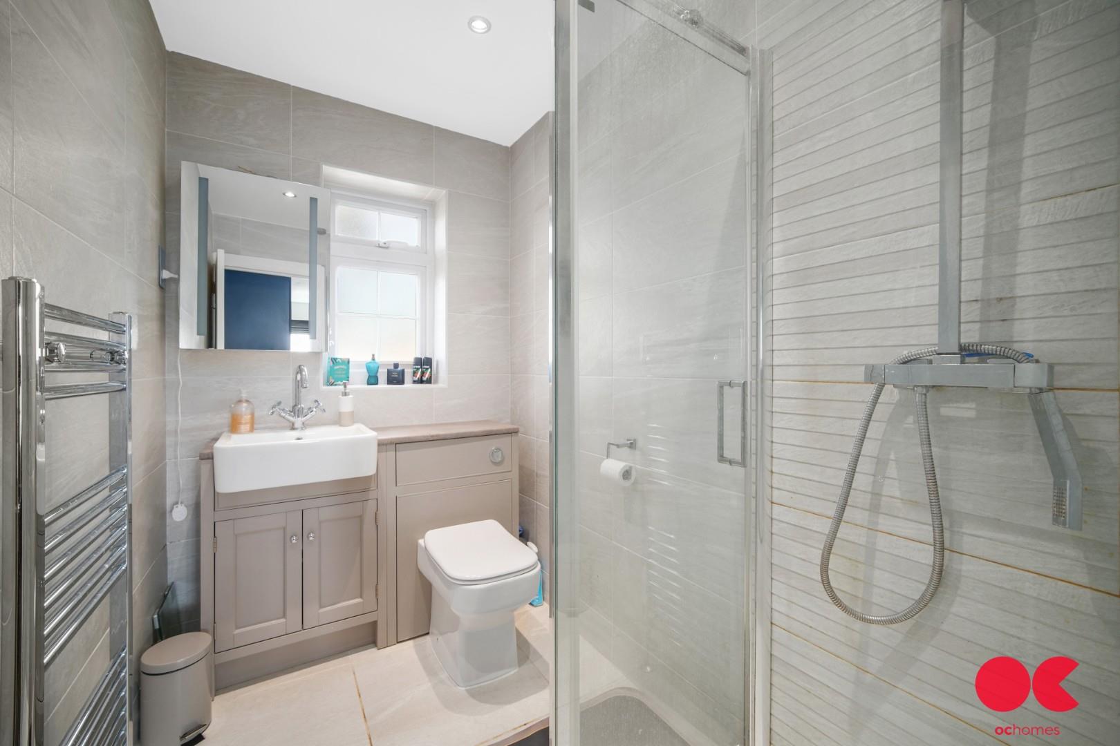 5 bed detached house for sale in Herbert Road, Hornchurch  - Property Image 46