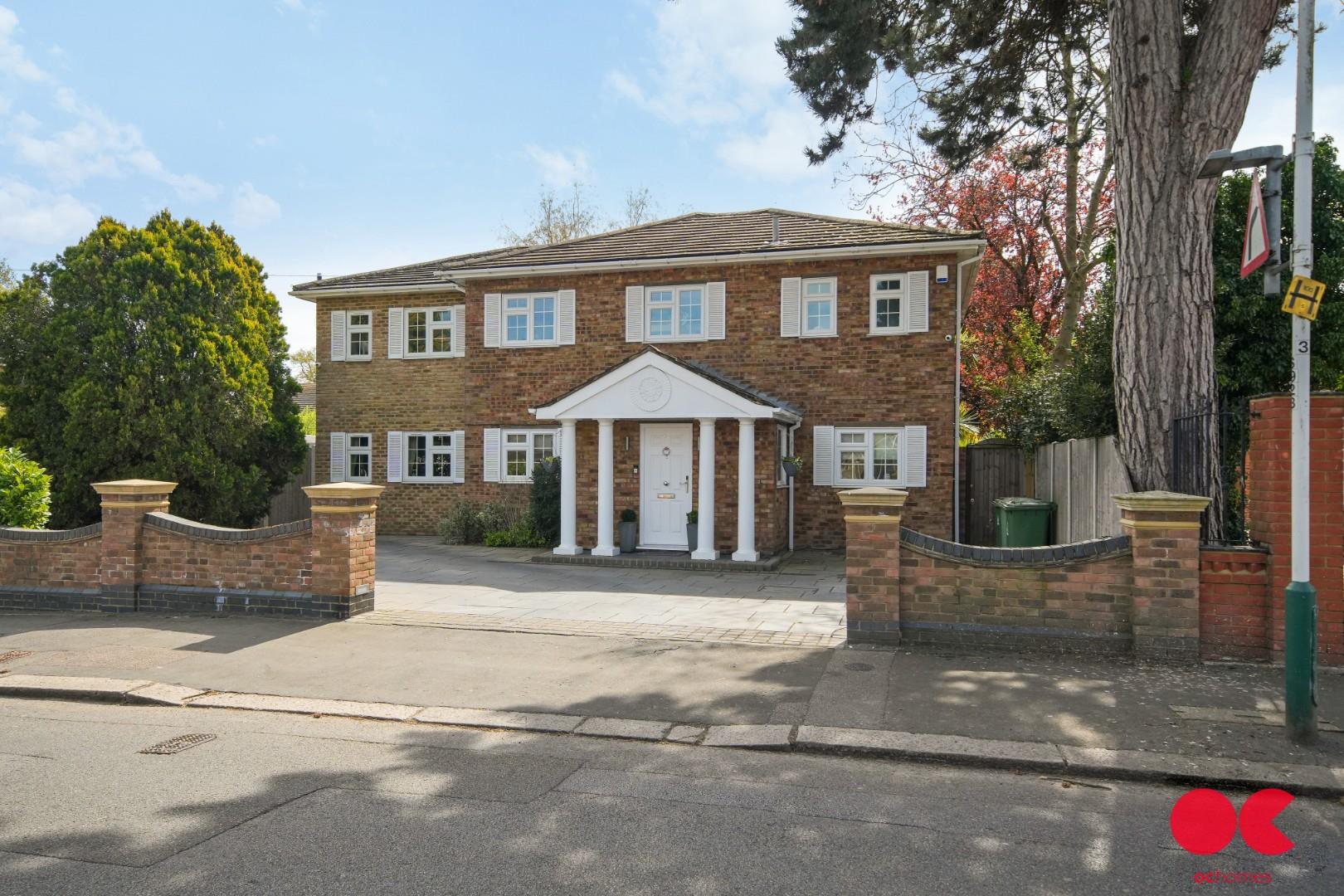 5 bed detached house for sale in Herbert Road, Hornchurch  - Property Image 48