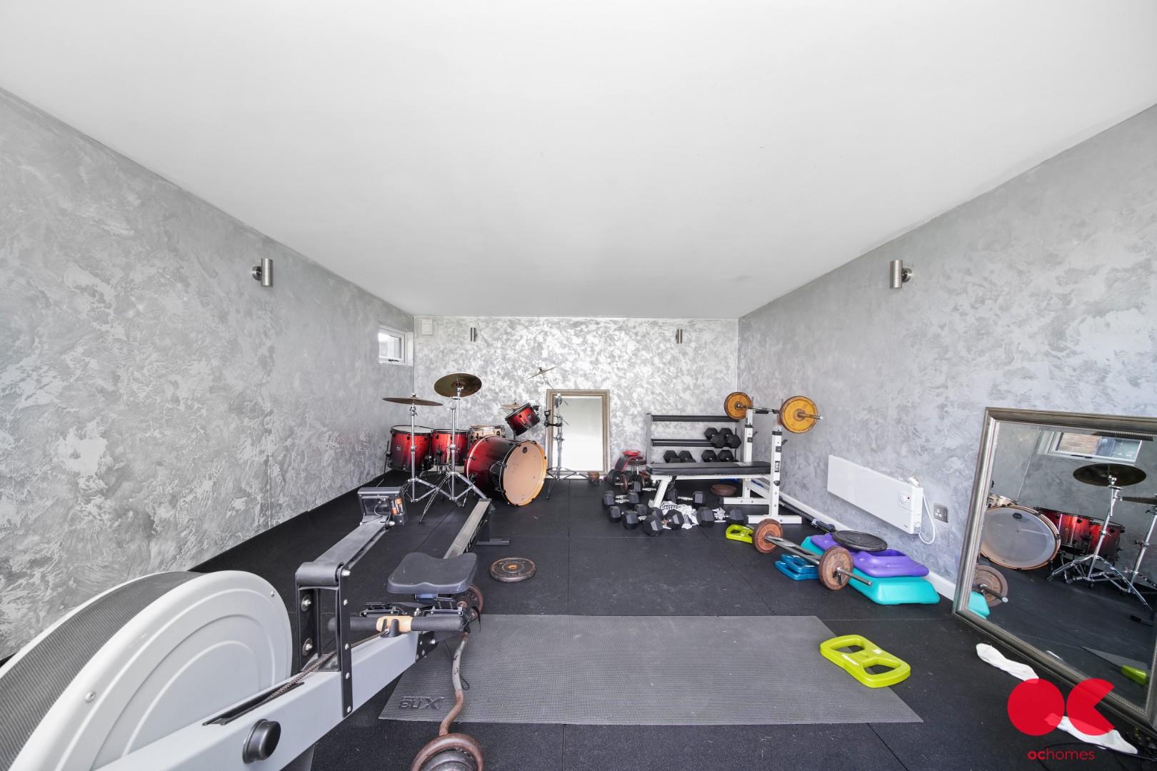 5 bed detached house for sale in Herbert Road, Hornchurch  - Property Image 25