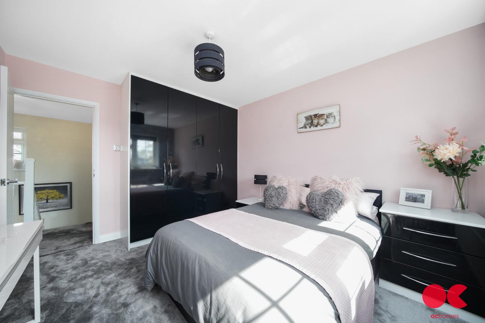 5 bed detached house for sale in Herbert Road, Hornchurch  - Property Image 42