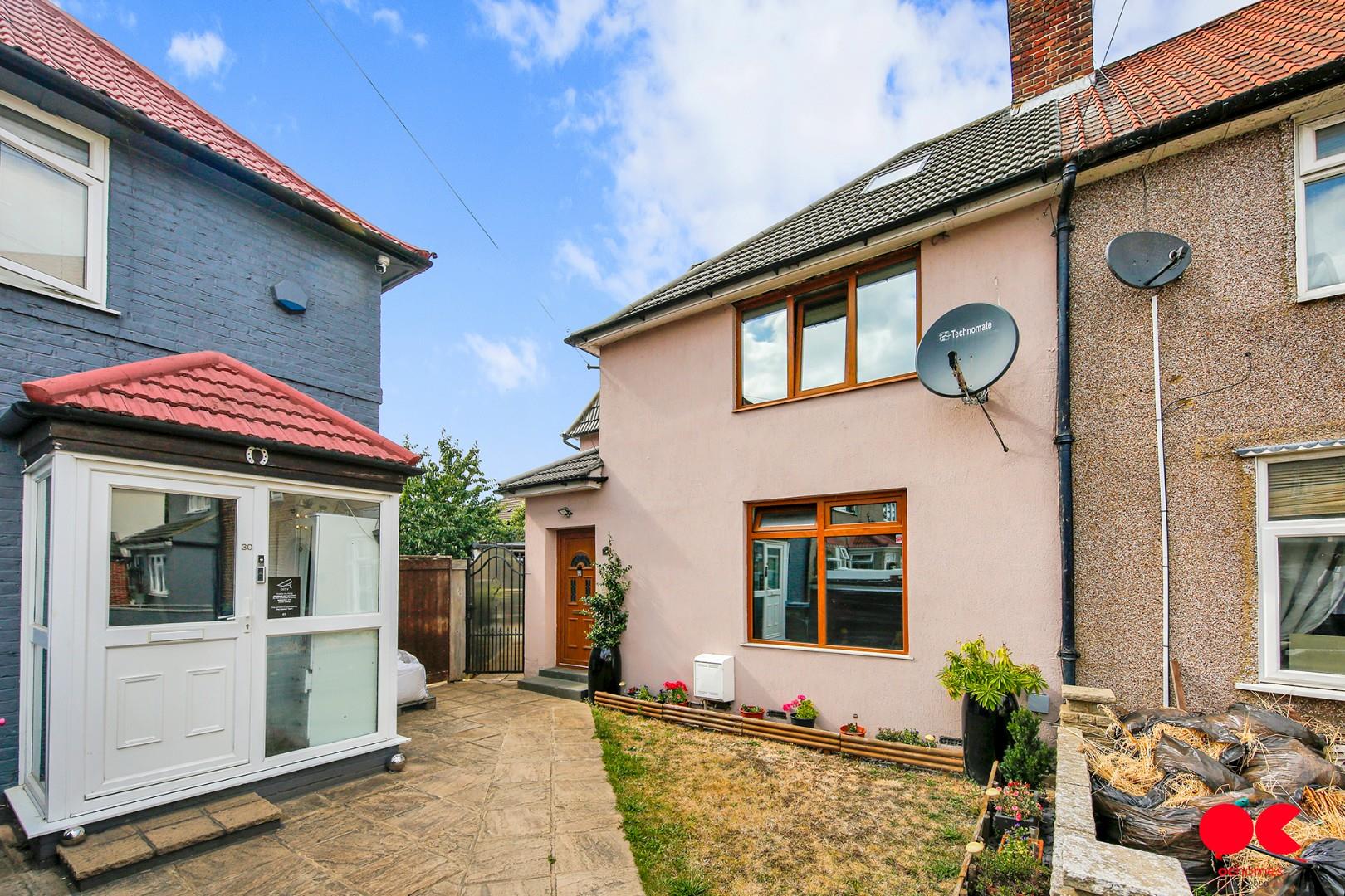 4 bed semi-detached house for sale in Homestead Road, Dagenham  - Property Image 27