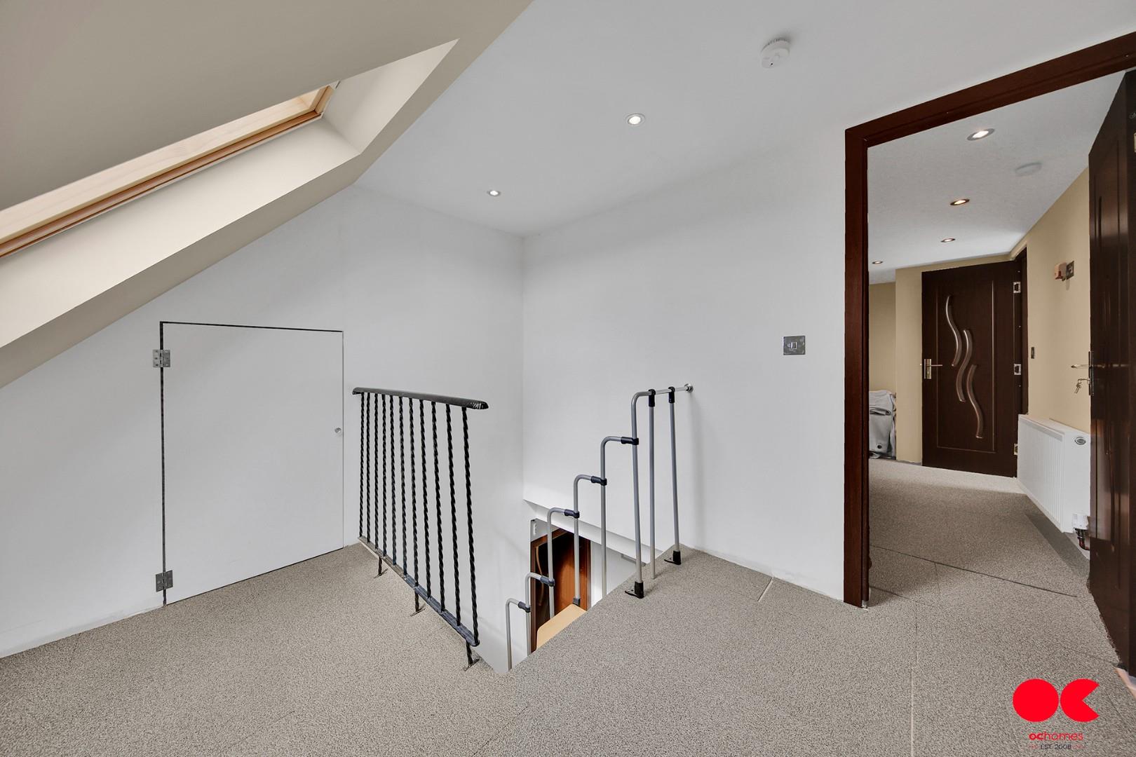 4 bed semi-detached house for sale in Homestead Road, Dagenham  - Property Image 14