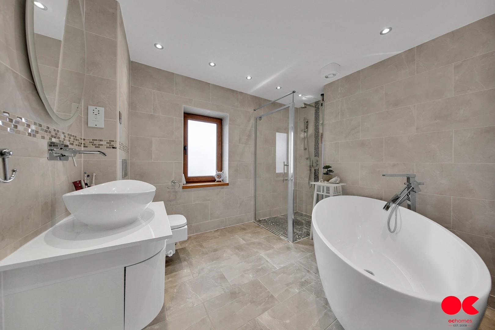 4 bed semi-detached house for sale in Homestead Road, Dagenham  - Property Image 6