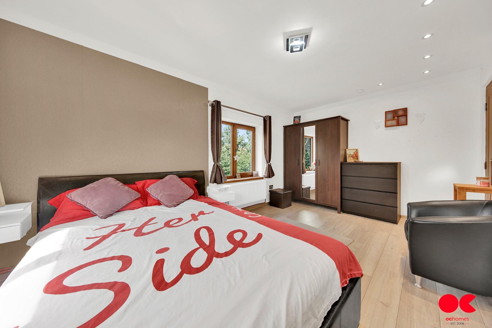4 bed semi-detached house for sale in Homestead Road, Dagenham  - Property Image 7
