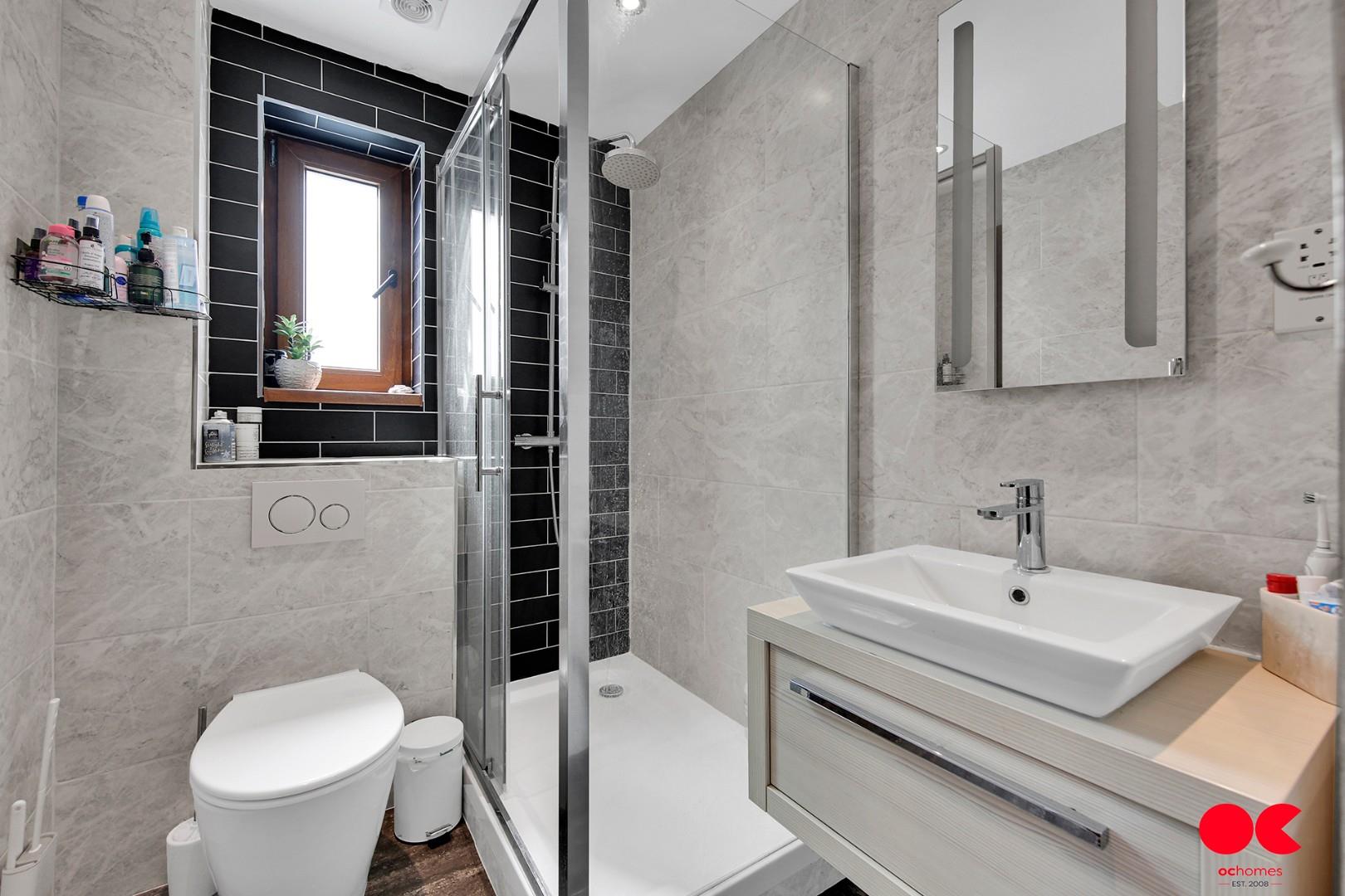 4 bed semi-detached house for sale in Homestead Road, Dagenham  - Property Image 9
