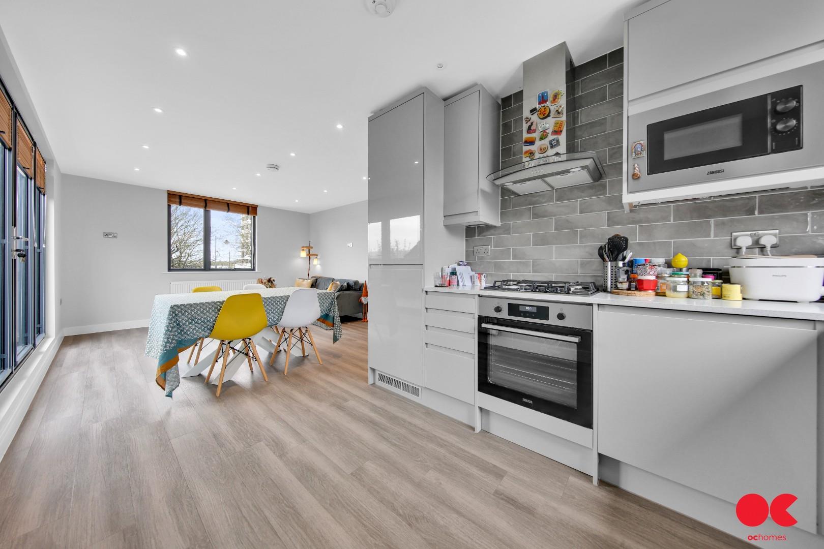 2 bed flat to rent in Lea Bridge Road, London  - Property Image 12