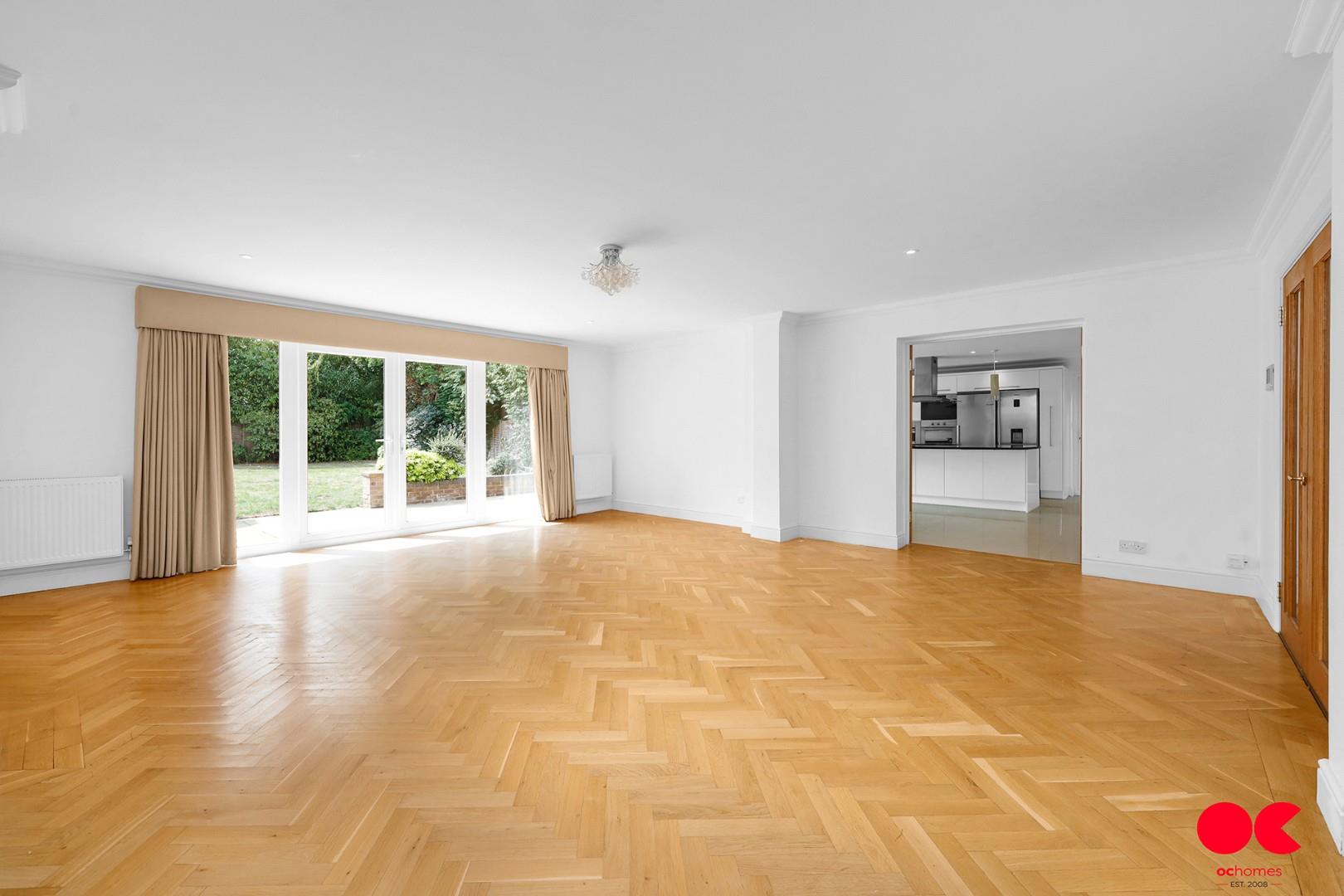 5 bed detached house to rent in Upland Drive, Brookmans Park  - Property Image 35