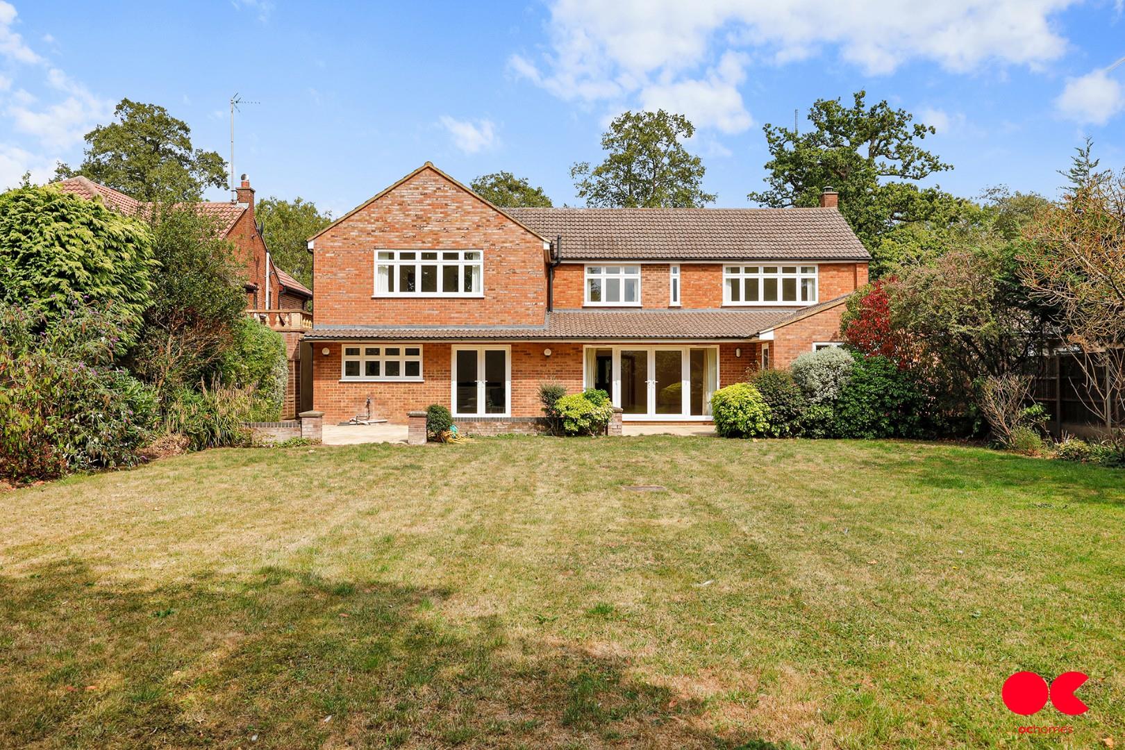 5 bed detached house to rent in Upland Drive, Brookmans Park  - Property Image 5