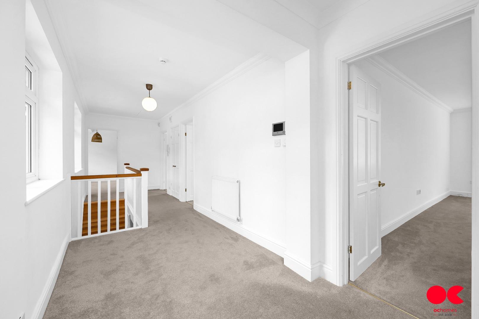 5 bed detached house to rent in Upland Drive, Brookmans Park  - Property Image 29