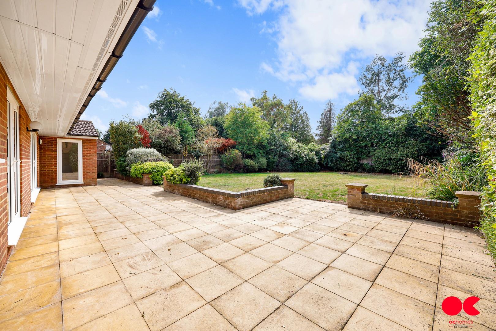 5 bed detached house to rent in Upland Drive, Brookmans Park  - Property Image 47