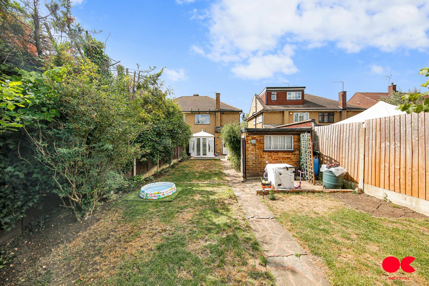 3 bed semi-detached house to rent in Farnes Drive, Romford  - Property Image 2