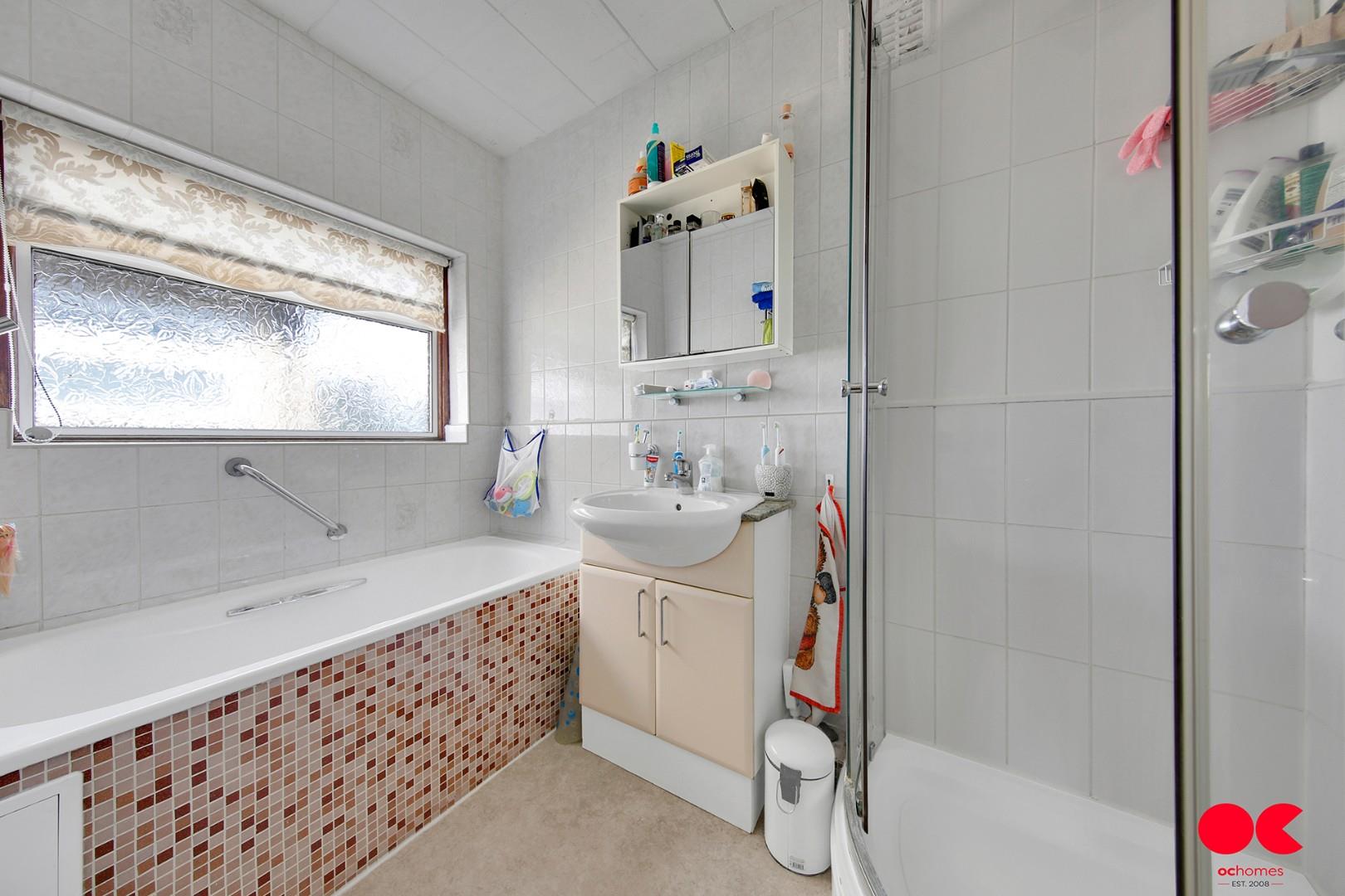3 bed semi-detached house to rent in Farnes Drive, Romford  - Property Image 13