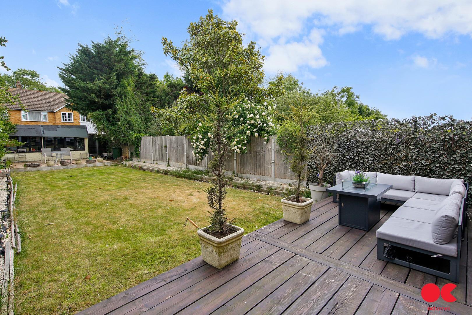 3 bed semi-detached house for sale in Rosslyn Avenue, Harold Wood  - Property Image 7