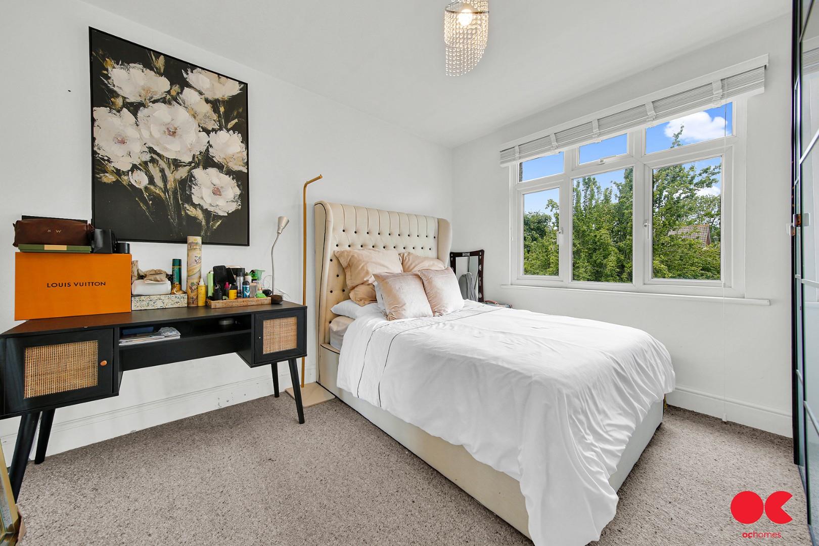 3 bed semi-detached house for sale in Rosslyn Avenue, Harold Wood  - Property Image 5