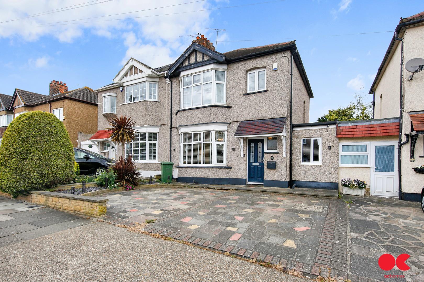 3 bed semi-detached house for sale in Rosslyn Avenue, Harold Wood  - Property Image 38