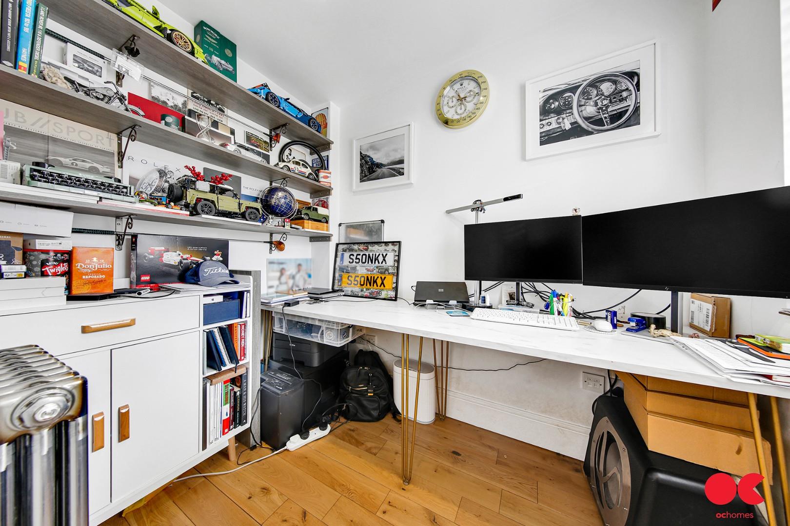 3 bed semi-detached house for sale in Rosslyn Avenue, Harold Wood  - Property Image 32