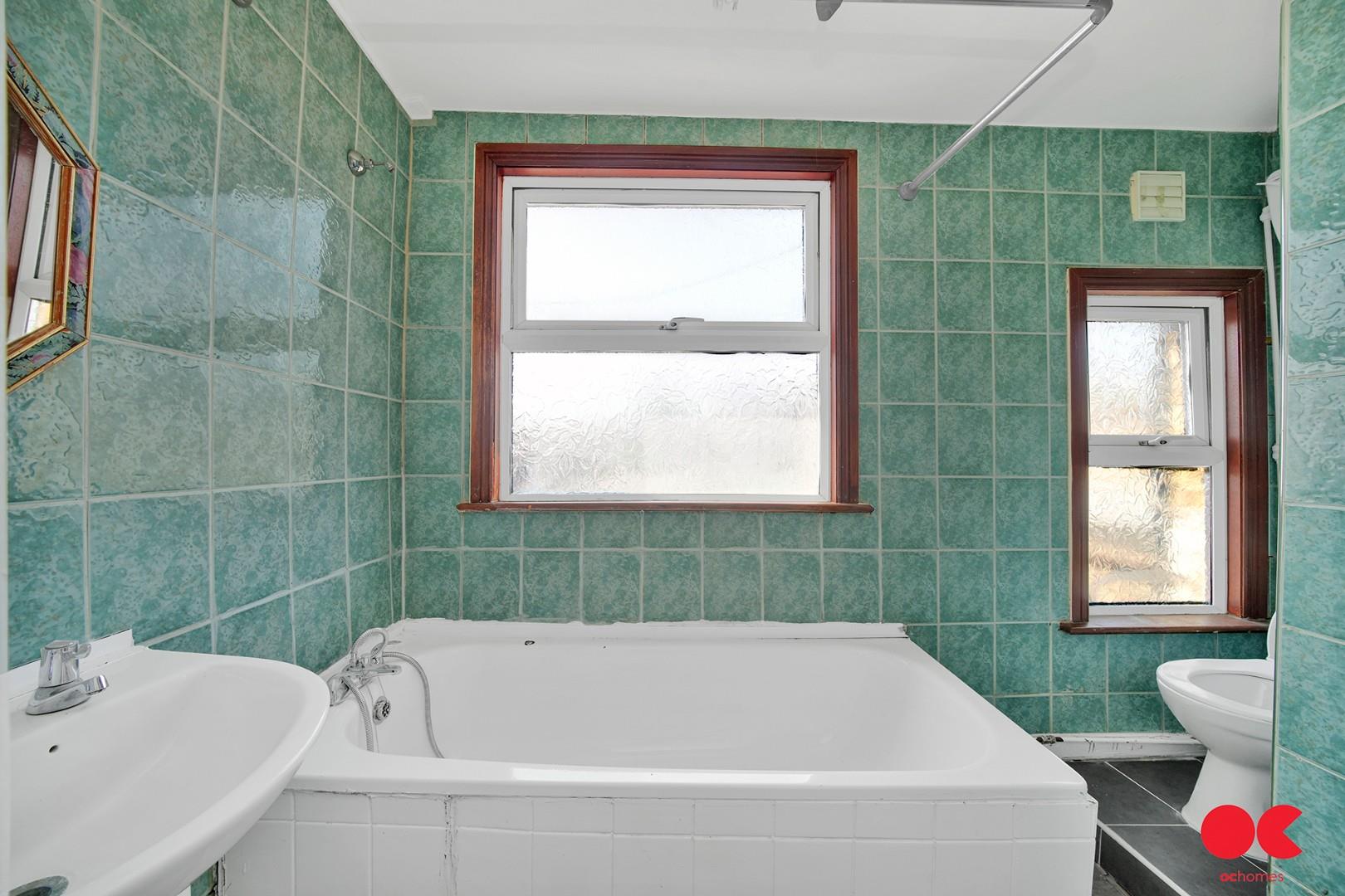 1 bed flat to rent in High Road Leytonstone, London  - Property Image 9