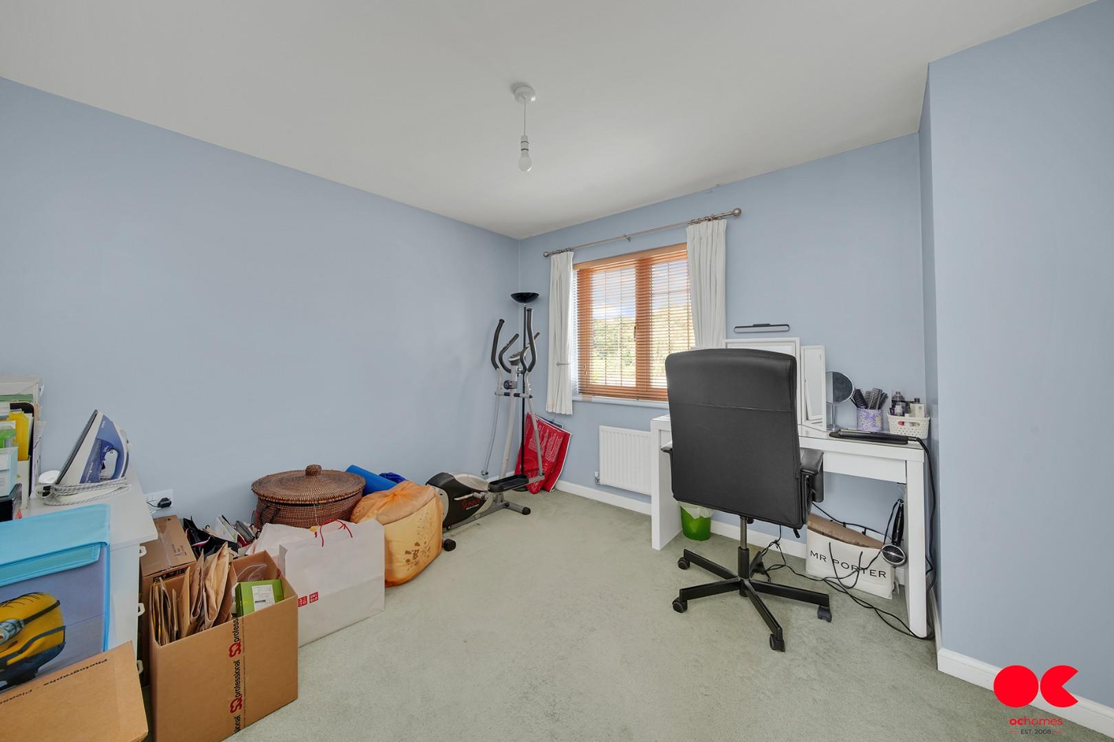 4 bed detached house for sale in Warren Lane, Chafford Hundred  - Property Image 11