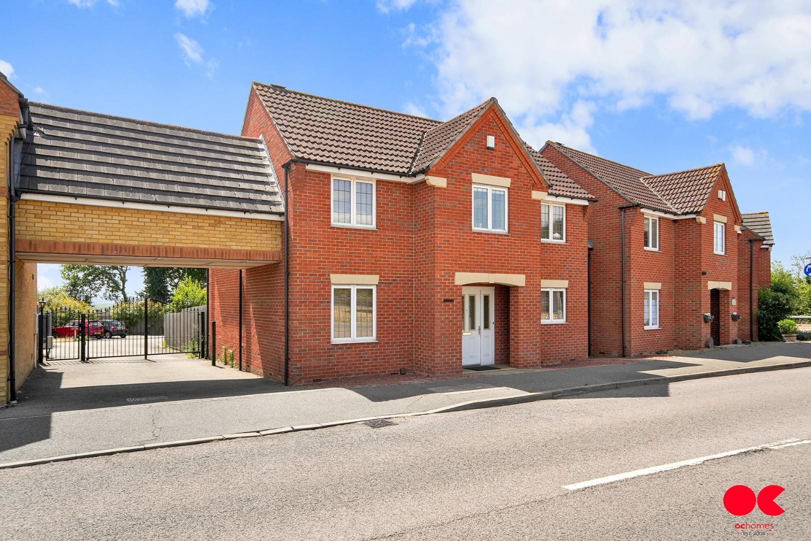 4 bed detached house for sale in Warren Lane, Chafford Hundred  - Property Image 26